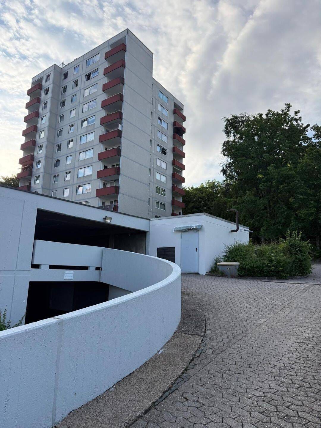 Immobilie in Saarbrücken - 2 Zimmer Küche Bad  in Brebach-Fechingen, Saarbrücken - Bild 1