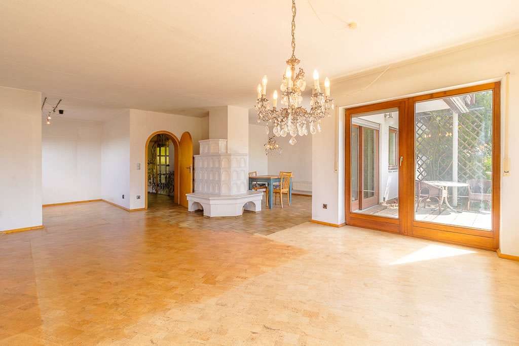 Immobilie in Eckersdorf - Familienparadies in ruhiger Randlage mit Sauna, Pool & Fernblick - Bild 1