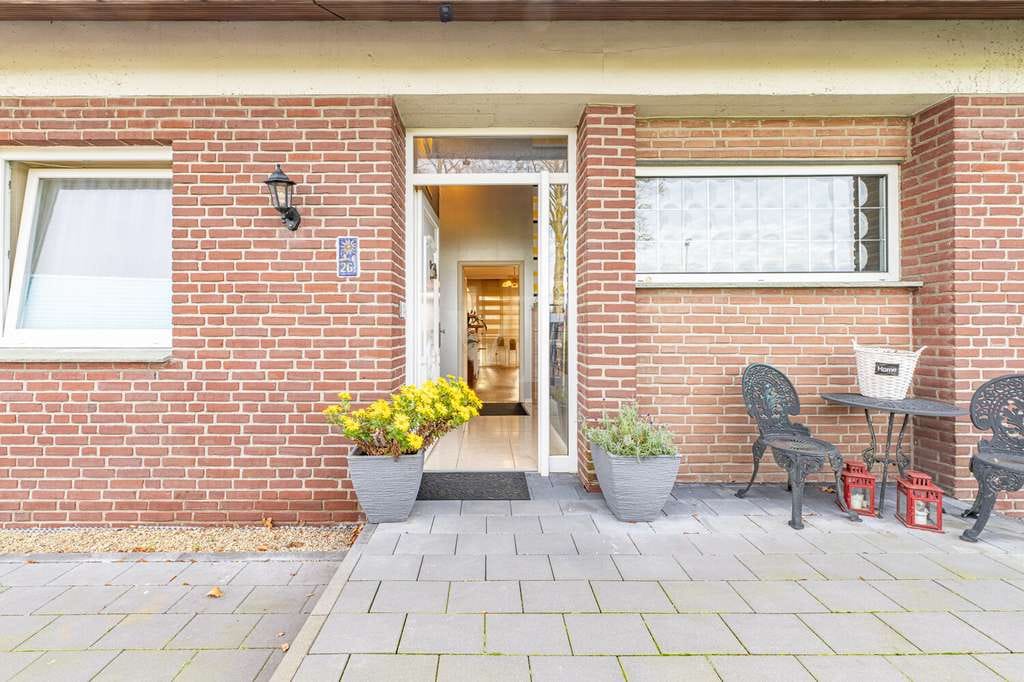 Immobilie in Ahaus - Attraktives Zweifamilienhaus mit Wellness- und Fitnessbereich – Ihr persönliches Paradies zum Entspa - Bild 3
