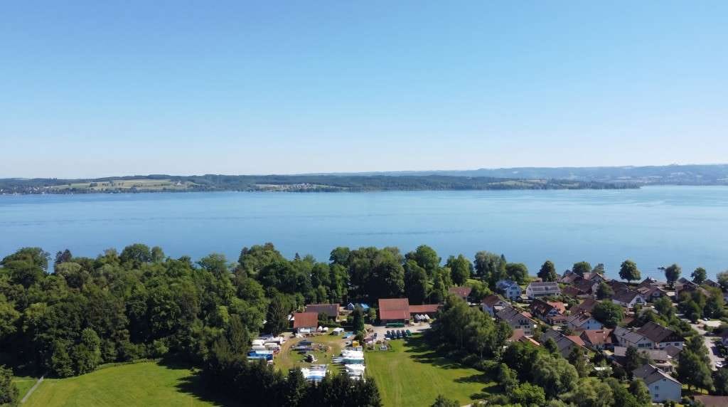 Immobilie in Utting am Ammersee - Edel und exklusiv | Neubau Bauhaus-Villa in Seenähe - Bild 1