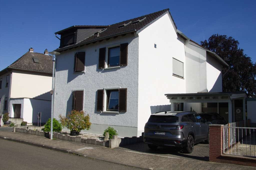 Immobilie in Bobenheim-Roxheim - Familienparadies mit traumhaftem Garten in bester Wohnlage von Bobenheim-Roxheim - Bild 1