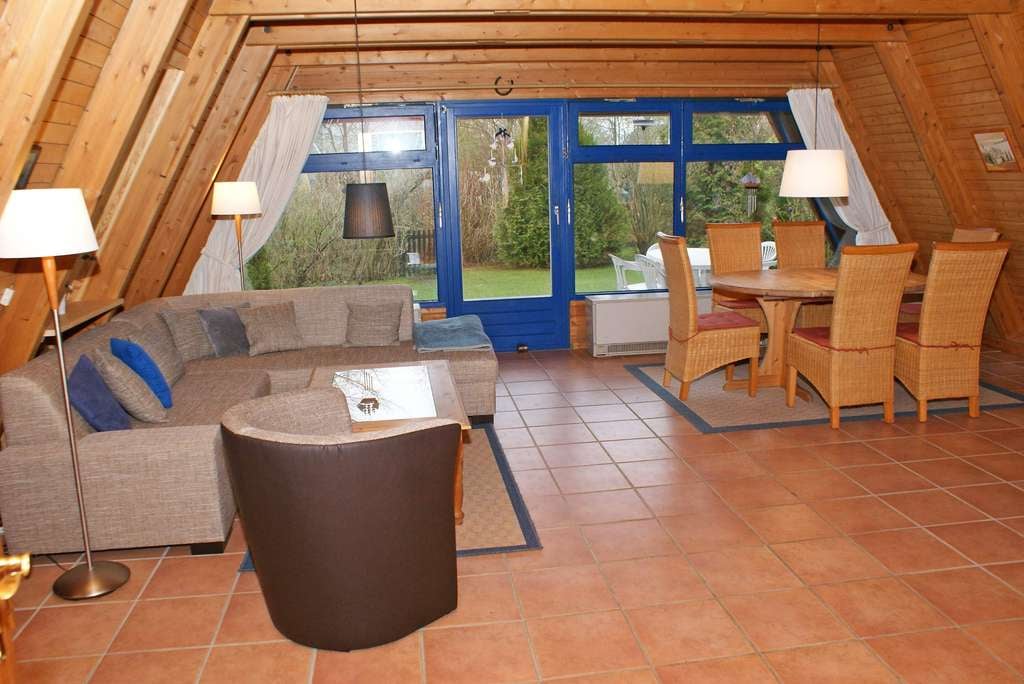 Immobilie in Damp - Zeltdachhaus mit viel Platz zu verkaufen - Bild 2