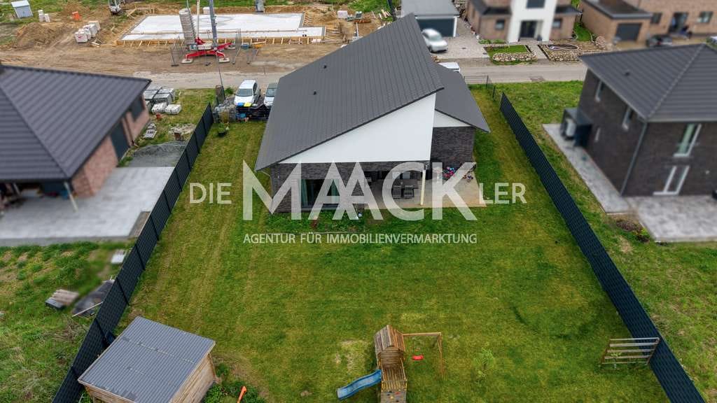 Immobilie in Artlenburg - Zeitgemäß wohnen: Architektur, Komfort und Energieeffizienz vereint - Bild 0