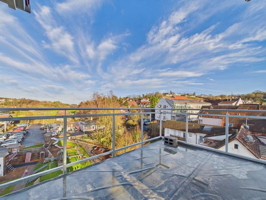 Immobilie in Osterburken - Einmaliges Maisonette- Penthouse über den Dächern der Stadt - Bild 0