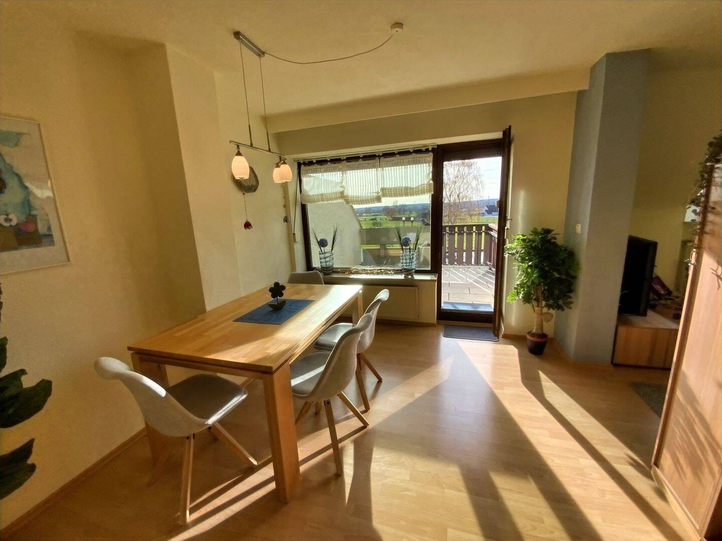 Immobilie in Muhr am See - Toller Seeblick*Moderne Wohnung mit Dachterrasse + Garage - Bild 2