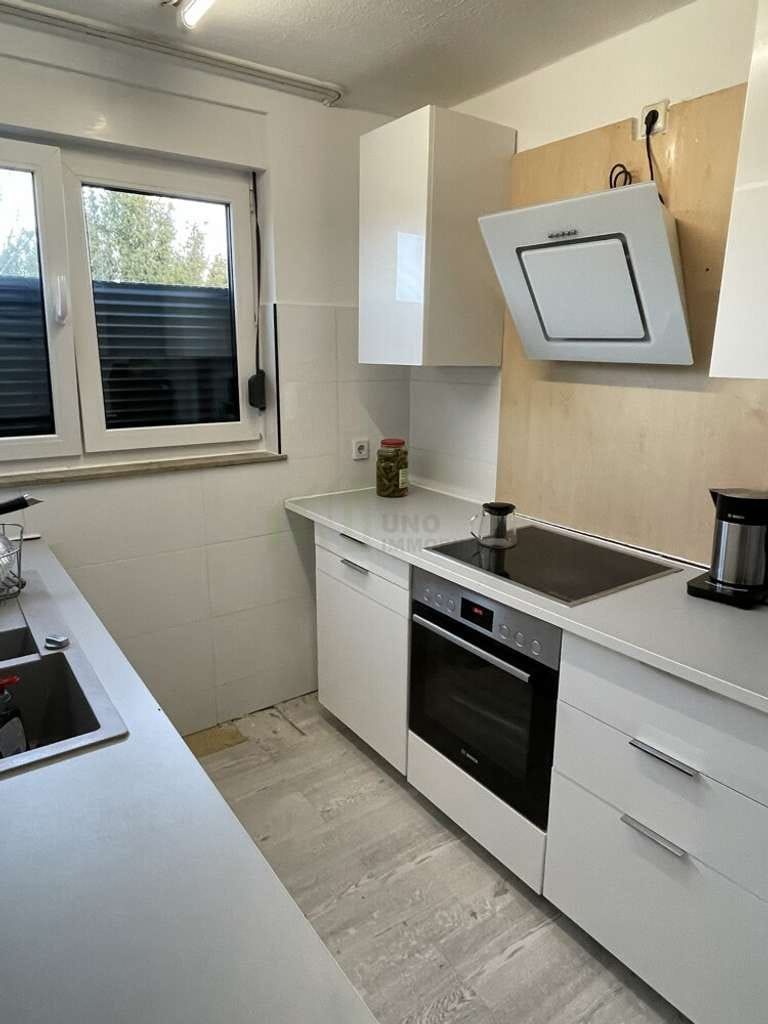 Immobilie in Erdmannhausen - Kapitalanlage mit ca. 3,8% Rendite: Helle 4-Zimmerwohnung mit Balkon und Stellplatz in S-Bahn-Nähe - Bild 3