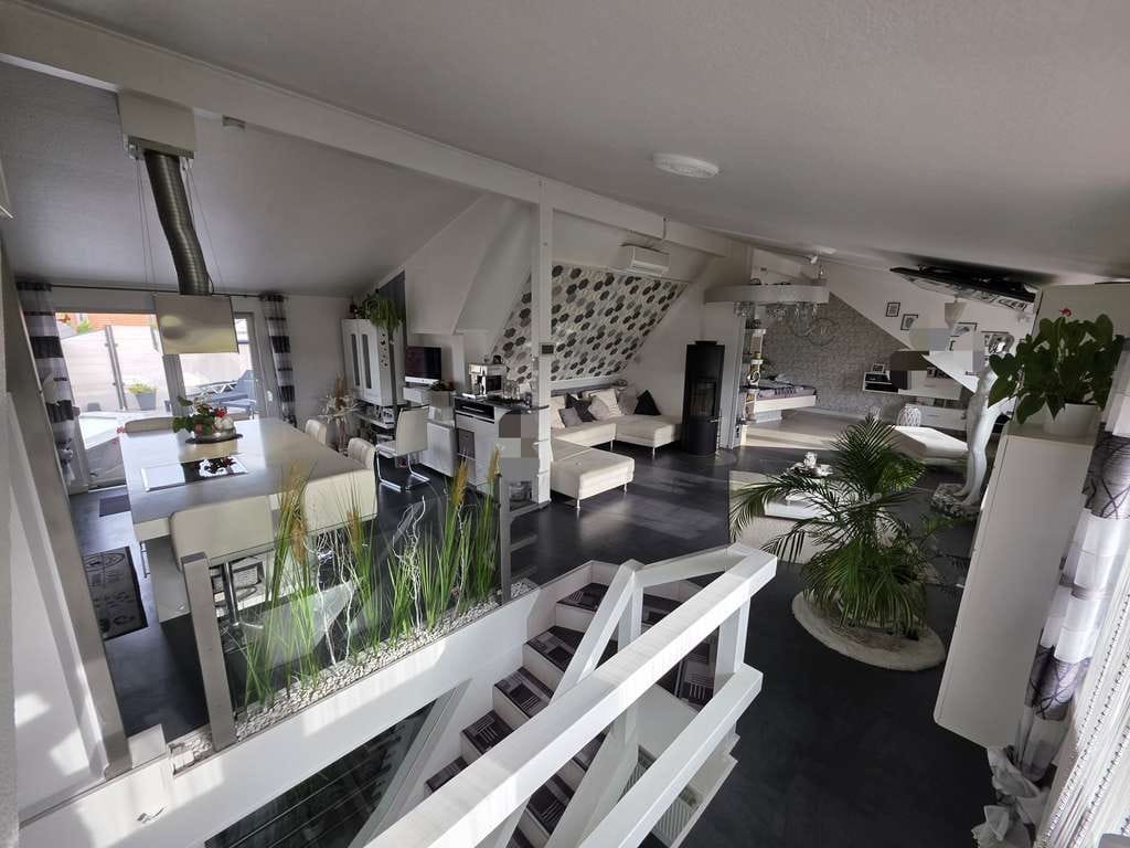 Immobilie in Flörsheim-Dalsheim - Wunderschönes freistehendes Zweifamilienhaus mit Charme, Geschichte und modernem Wohnkomfort - Bild 3