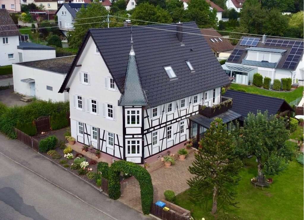 Immobilie in Dornhan - Einmalige Gelegenheit - Ein echtes Traumhaus mit Charakter und viel Potential - Bild 0