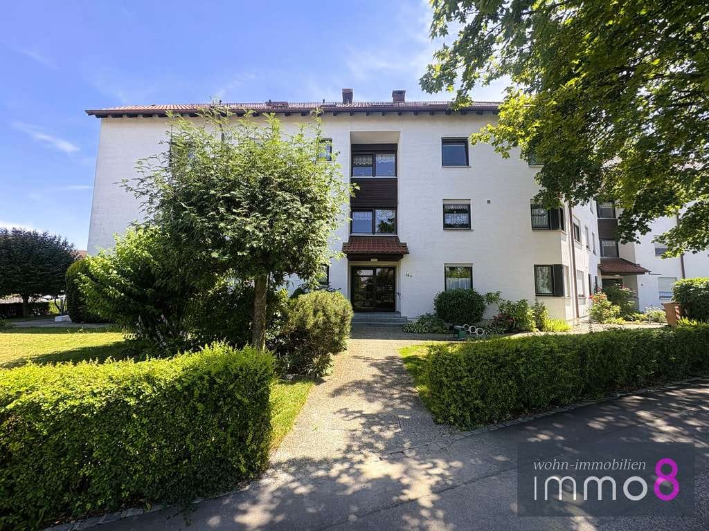 Immobilie in Meitingen - Über den Dächern von Meitingen - 3-Zimmer-Dachgeschosswohnung mit großer Loggia und Weitblick! - Bild 0