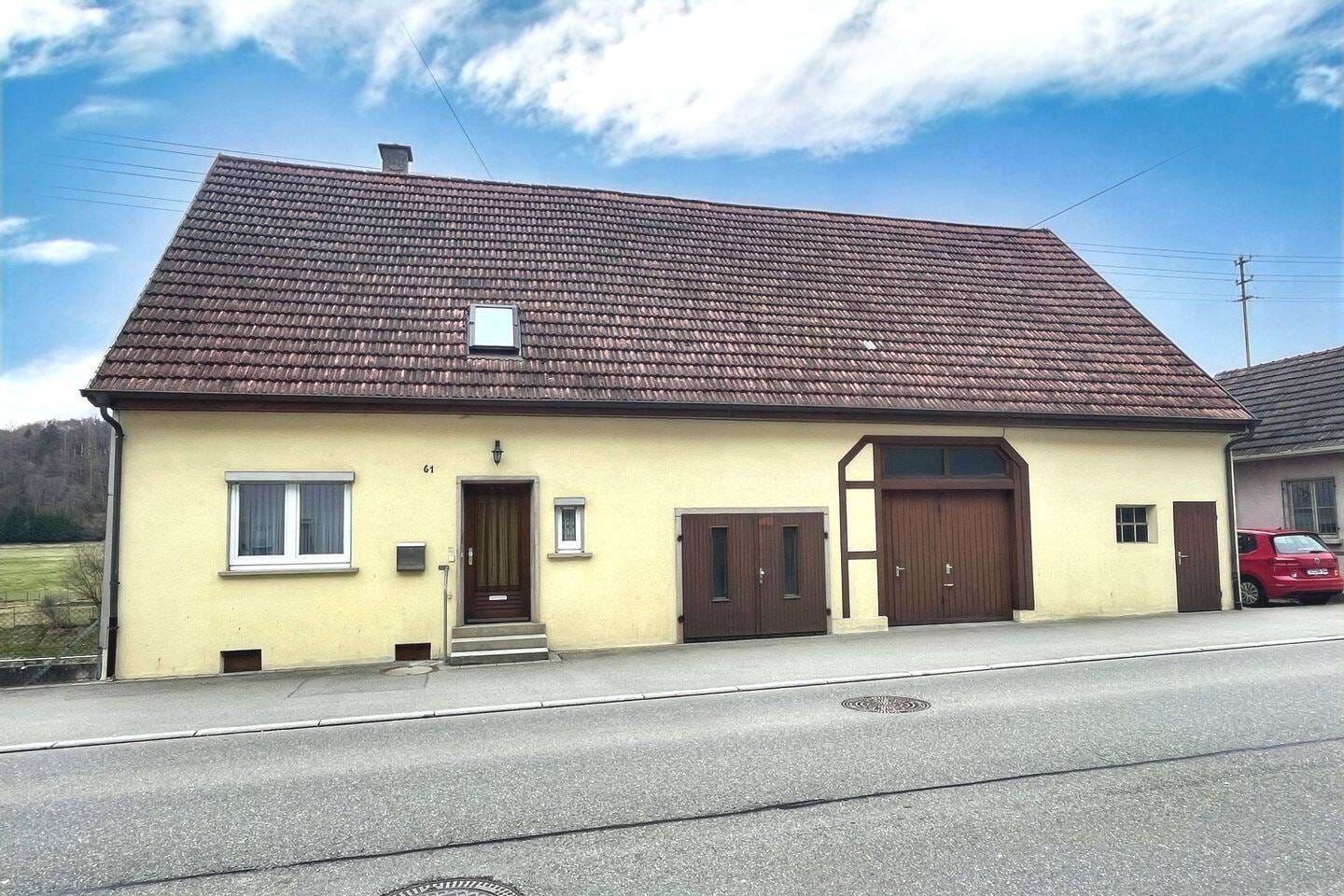 Immobilie in Fridingen an der Donau - Wohnhaus mit Scheune an der schönen, blauen Donau in Fridingen - Bild 1