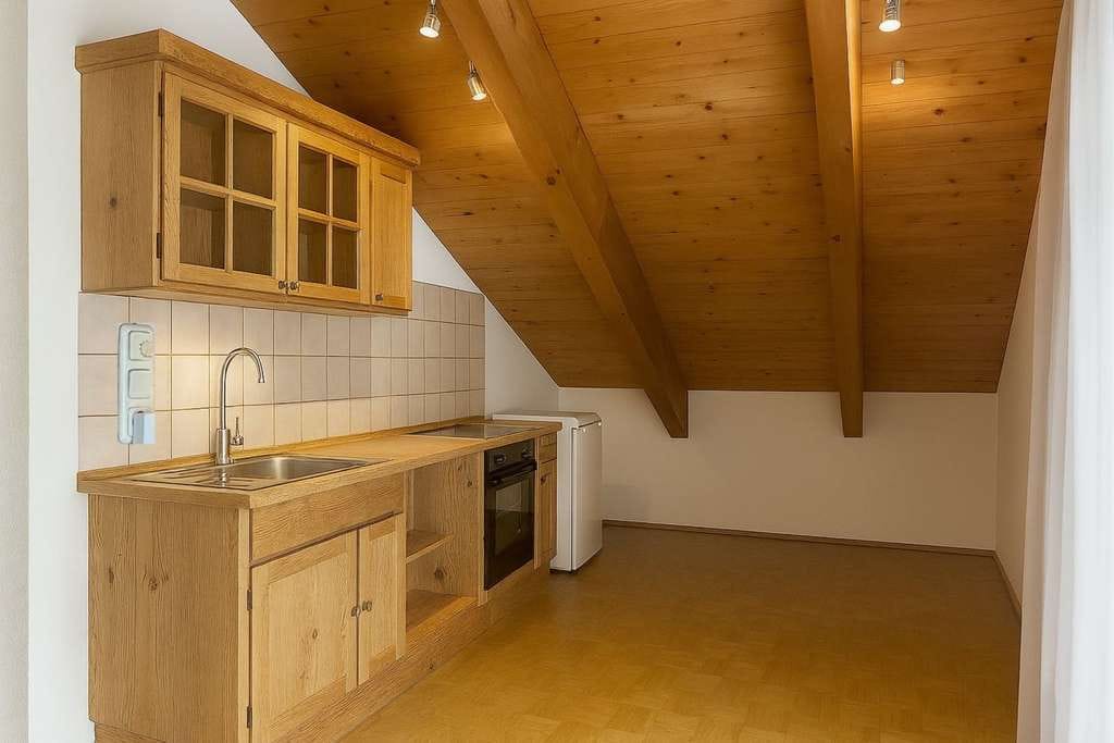 Immobilie in Ohlstadt - Ohlstadt: Gemütliches Dachgeschoss-Appartement mit Balkon, vermietet - Bild 3