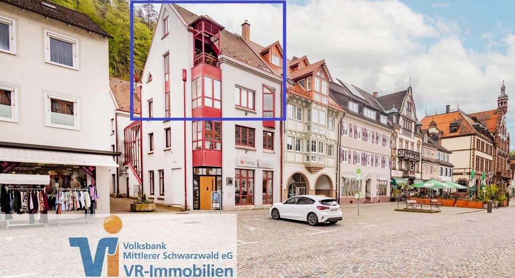 Immobilie in Gutach (Schwarzwaldbahn) - Wohnkomfort auf zwei Ebenen – Maisonettewohnung in Wolfach! - Bild 0