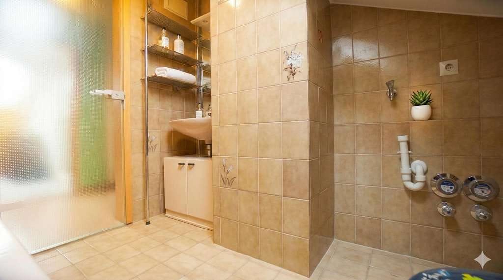 Immobilie in Piding - Charmante Dachgeschosswohnung: Ihr neues Zuhause vor den Toren Salzburgs / Piding DE - Bild 3