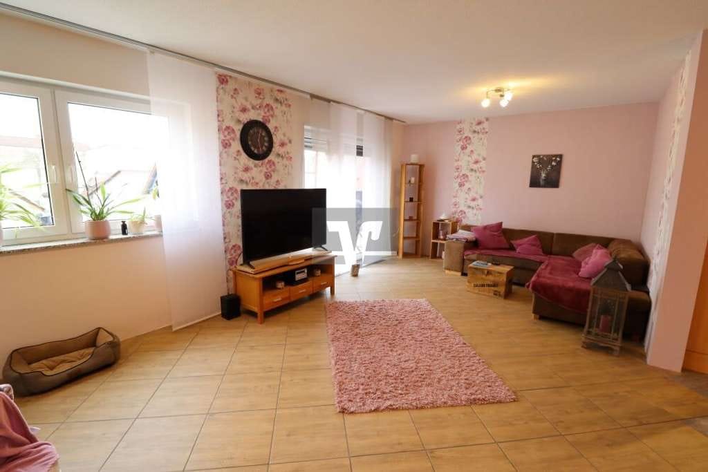 Immobilie in Mutterstadt - Glückstreffer! Maisonette-Oase in Mutterstadt – Großzügiges Wohnen mit Wärmepumpe und Flair - Bild 4