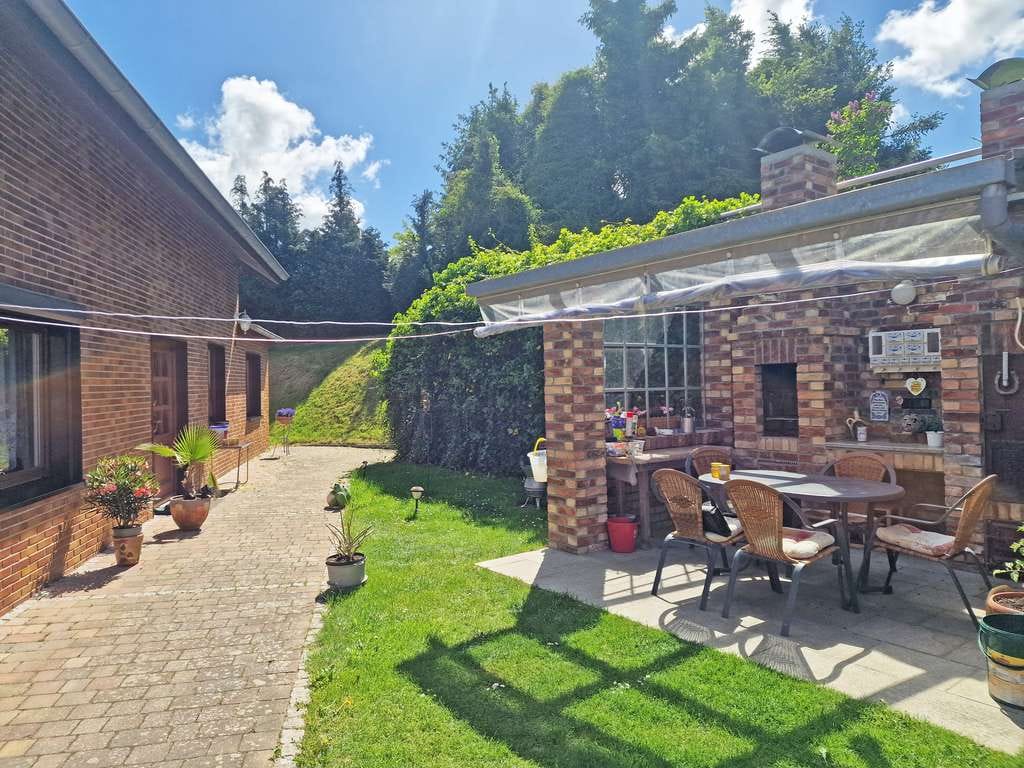 Immobilie in Wolgast - Einfamilienhaus mit großzügigem Grundstück und Scheune im Ortsteil Mahlzow auf der Insel Usedom - Bild 1