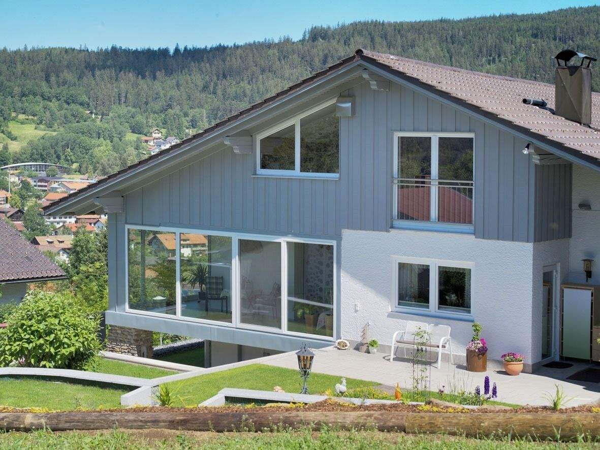 Immobilie in Bodenmais - Top gepflegtes Wohnhaus mit Ferienwohnungen in Aussichtslage in Bodenmais - Bild 1