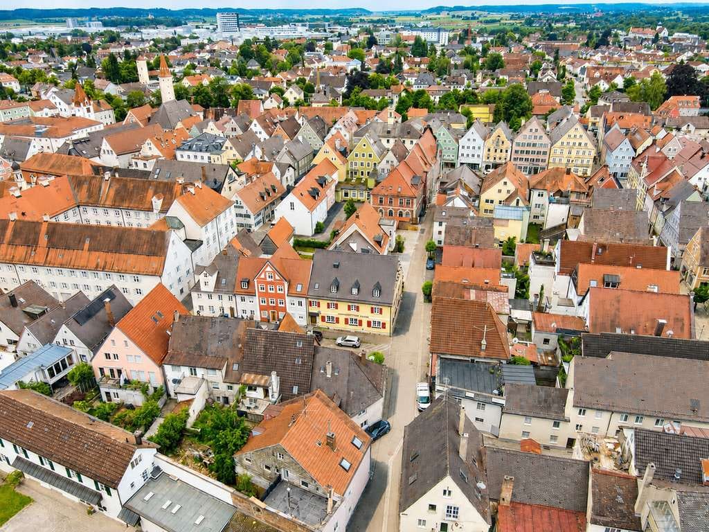 Immobilie in Mindelheim - Mehrfamilienhaus mit 5 Wohnungen im Zentrum von Mindelheim mit Potential! (derzeit 4,8% Rendite) - Bild 4