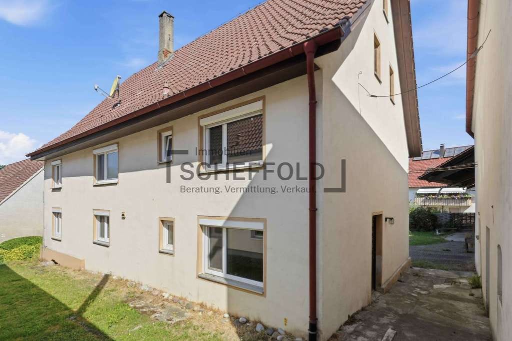 Immobilie in Maselheim - Besonders! Einfamilienhaus mit Ökonomiegebäude und viel Platz für Wohnen und Hobby - Bild 3