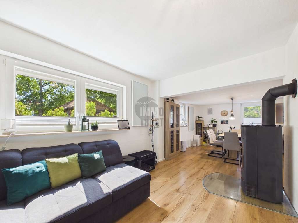 Immobilie in Lehrensteinsfeld - FAMILIENGLÜCK MIT ZUKUNFT – MODERNISIERTES HAUS MIT AUSBAUFLÄCHE - Bild 2