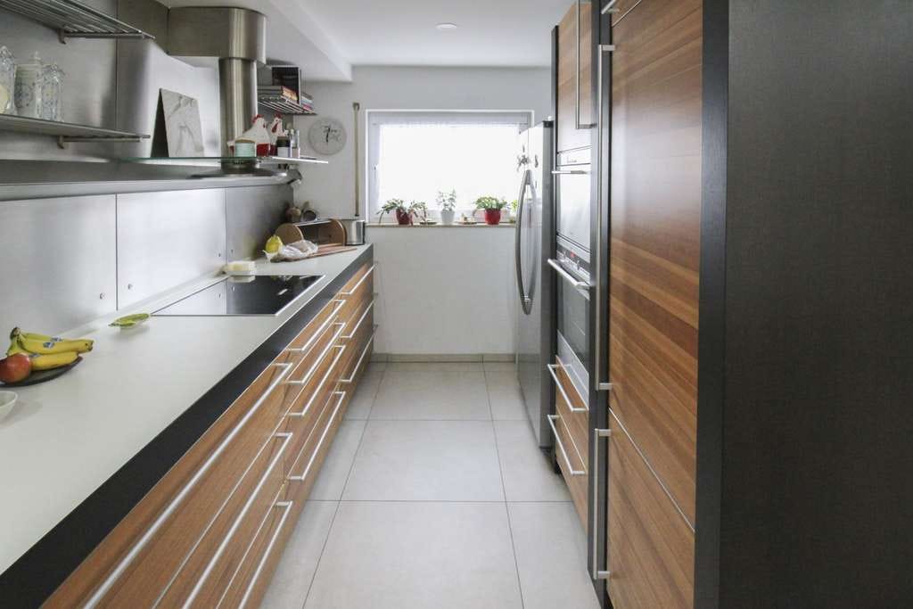 Immobilie in Hildrizhausen - Modernisiertes Reihenmittelhaus in Hildrizhausen: 150 m² Wohnfläche, Wintergarten & Garage - Bild 2
