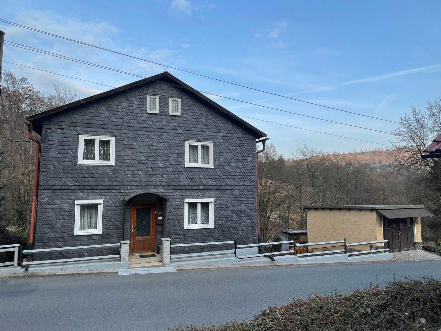 Immobilie in Frankenblick - gehegt+gepflegt+gemütlich- üppiges Familiendomizil umgeben von herrlicher Natur in Meng.-Hämmern - Bild 3