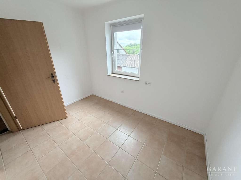 Immobilie in Krautheim - Charmantes Einfamilienhaus mit Scheune und Ausbaupotenzial - Bild 4