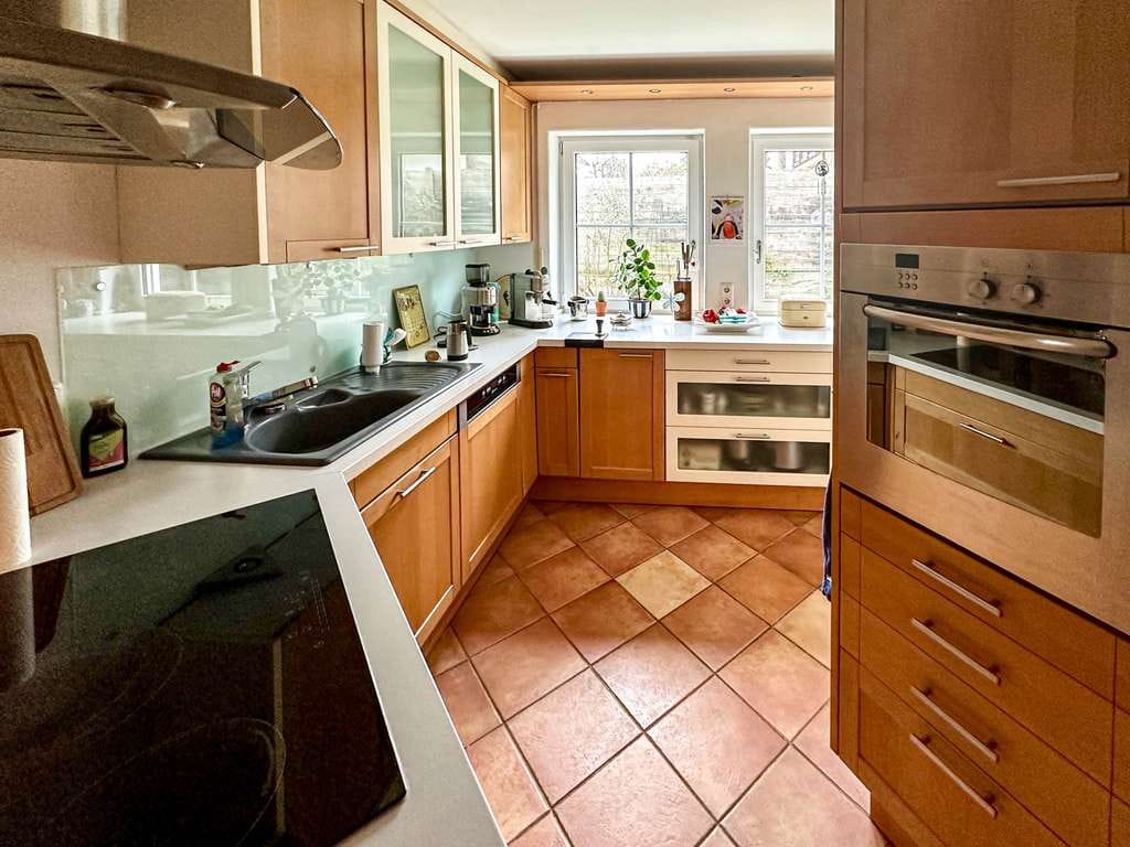 Immobilie in Stephanskirchen - Gepflegte 4-Zimmer Wohnung mit Einbauküche und Garage! - Bild 4