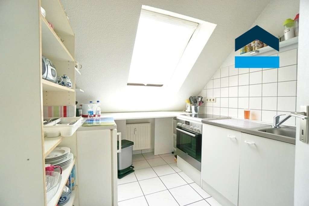 Immobilie in Rheinberg - Rheinberg-Budberg: Solide vermietete Dachgeschosswohnung mit Balkon! - Bild 2