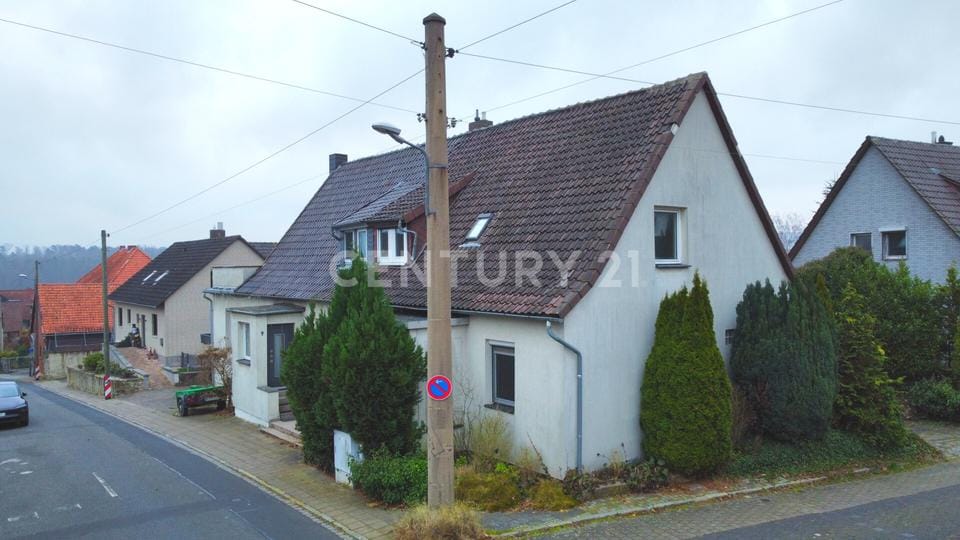 Immobilie in Hildesheim - > LEERSTEHEND: Frei gestaltbare Doppelhaushälfte in Neuhof - Bild 0