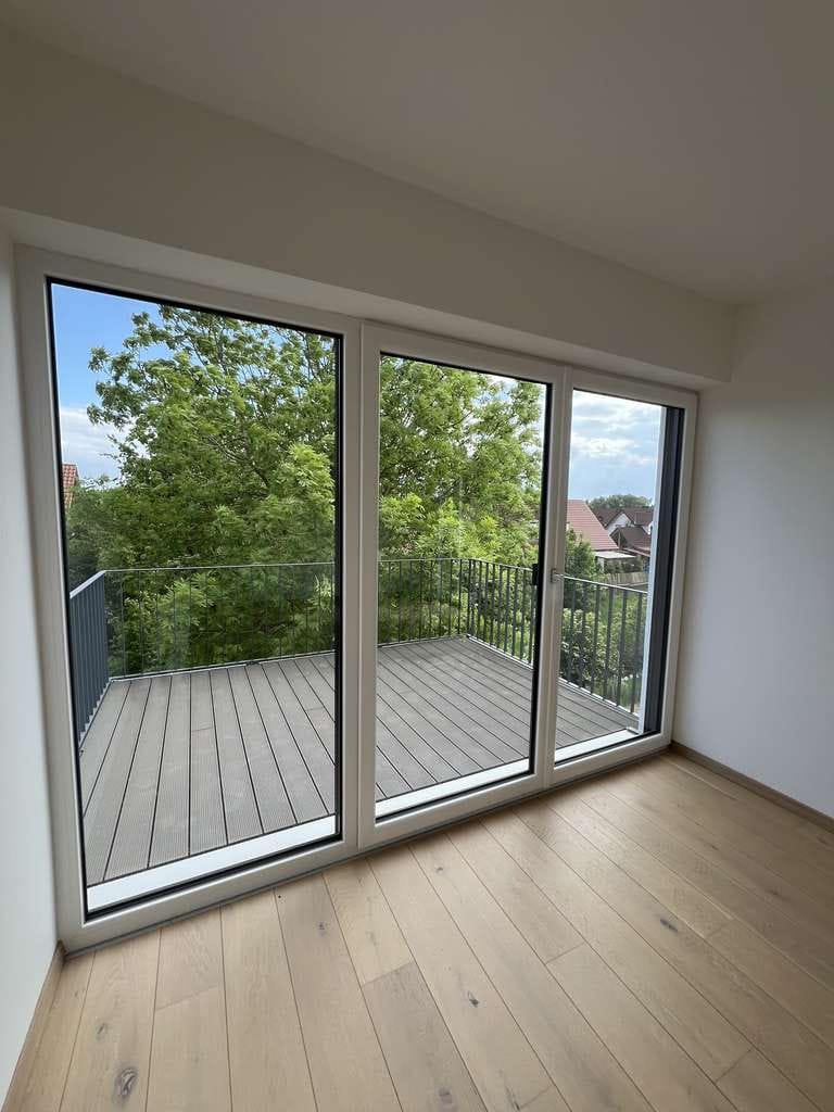 Immobilie in Dinkelscherben - 🏡 Hausgefühl auf zwei Ebenen – großzügige Maisonette mit Blick ins Grüne - Bild 0