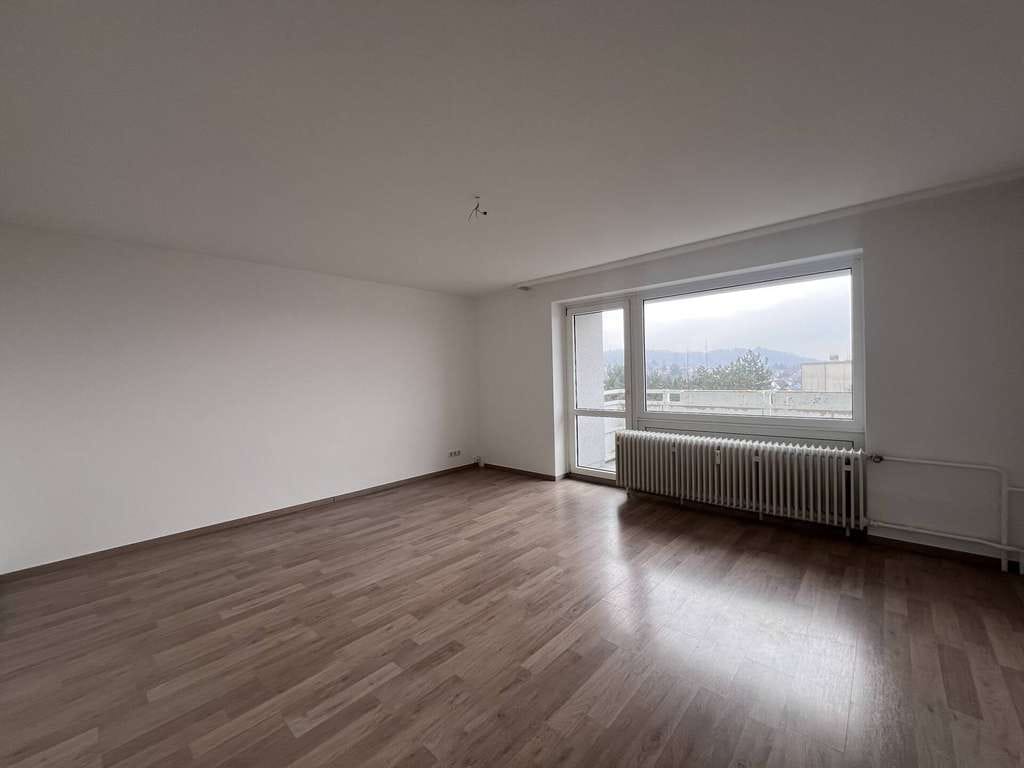 Immobilie in Bensheim - Provisionsfrei! Vermietete 3-Zi.-Wohnung mit Wohnküche, Balkon & Aufzug, Toplage, Stellplatzoption - Bild 2