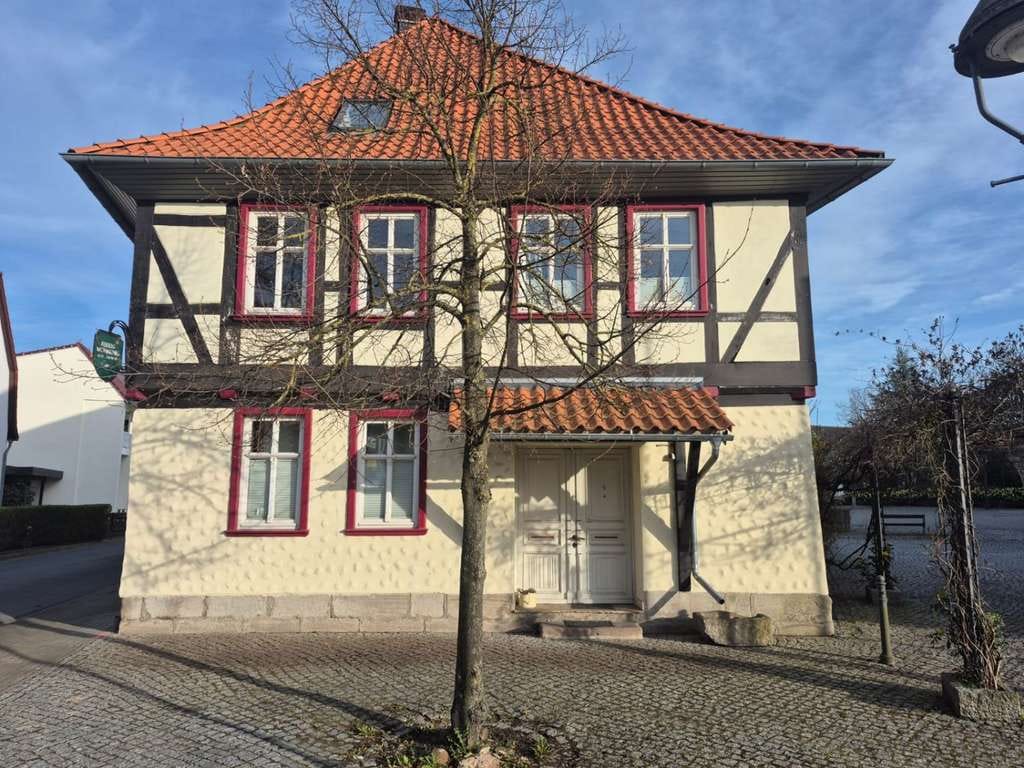 Immobilie in Teistungen - „Renditestarkes Appartementhaus mit Entwicklungspotenzial in zentraler Lage“ - Bild 1