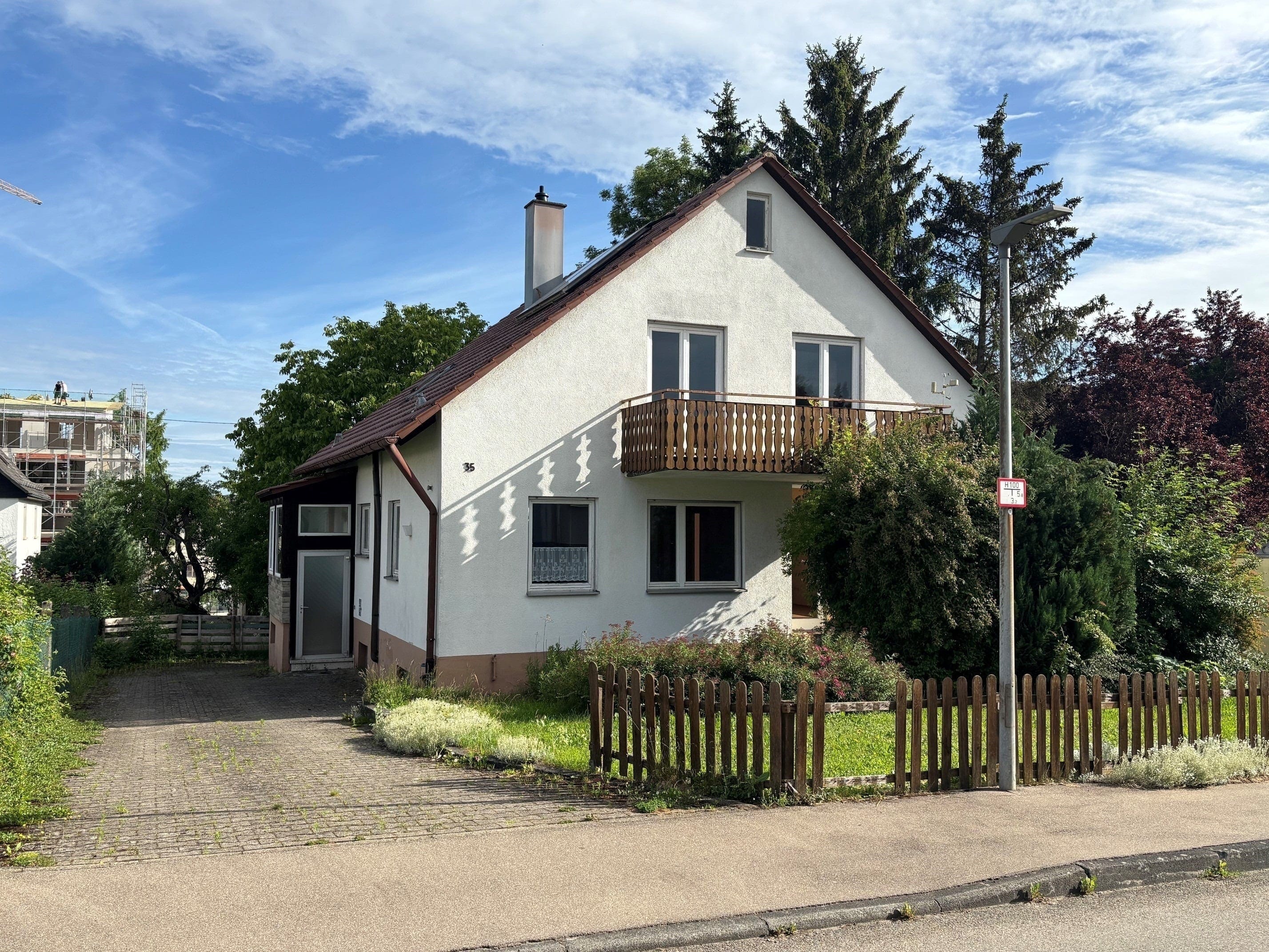 Immobilie in Laichingen - Ihre Chance in Laichingen: Einfamilienhaus mit vielen Möglichkeiten zur Modernisierung - Bild 0