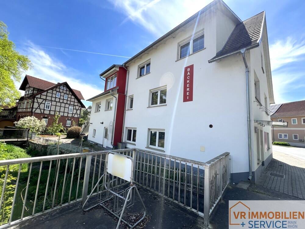 Immobilie in Römhild - Ihre Ideen brauchen Platz? - Wohn- und Geschäftshaus mit Potenzial in zentraler Lage von 98630 Römhild! - Bild 1
