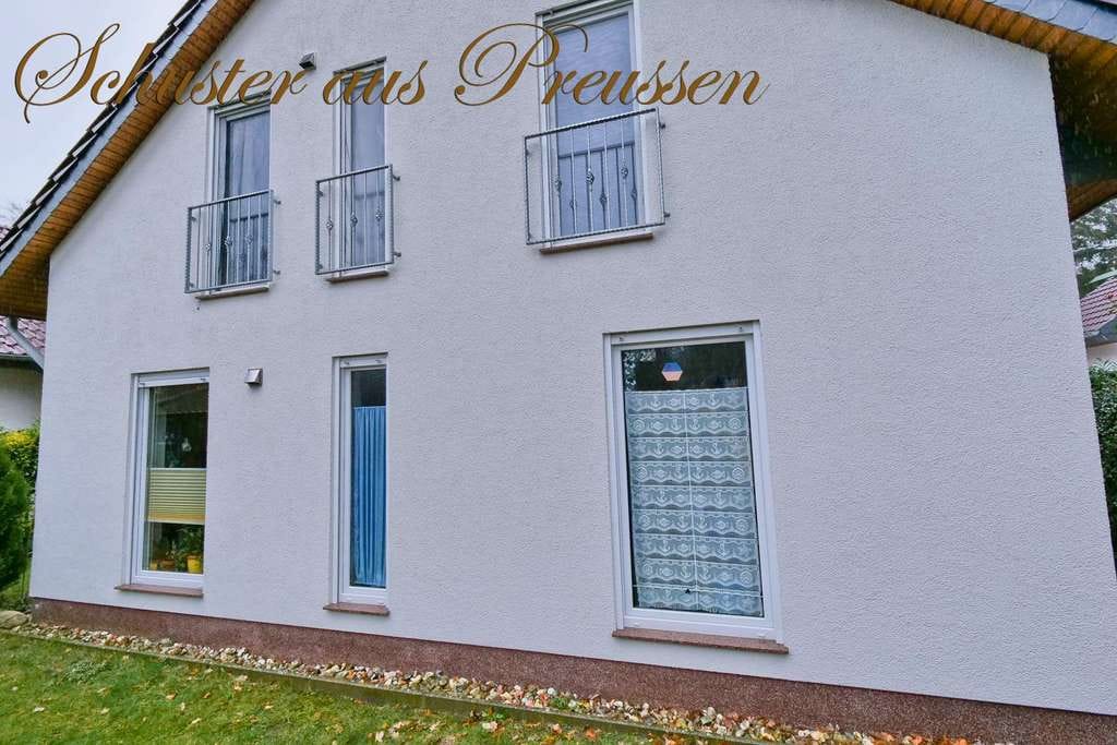 Immobilie in Koserow - Schuster aus Preussen - Koserow - beste Lage nahe Strand - modernes Mehrfamilienhaus mit 4 Wohnungen - Bild 0