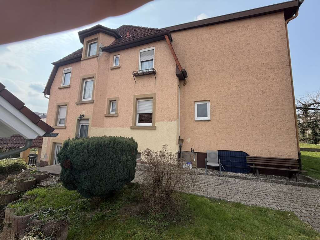 Immobilie in Niefern-Öschelbronn - Charmantes Zweifamilienhaus im Stil einer Stadtvilla in Niefern-Öschelbronn - Bild 2