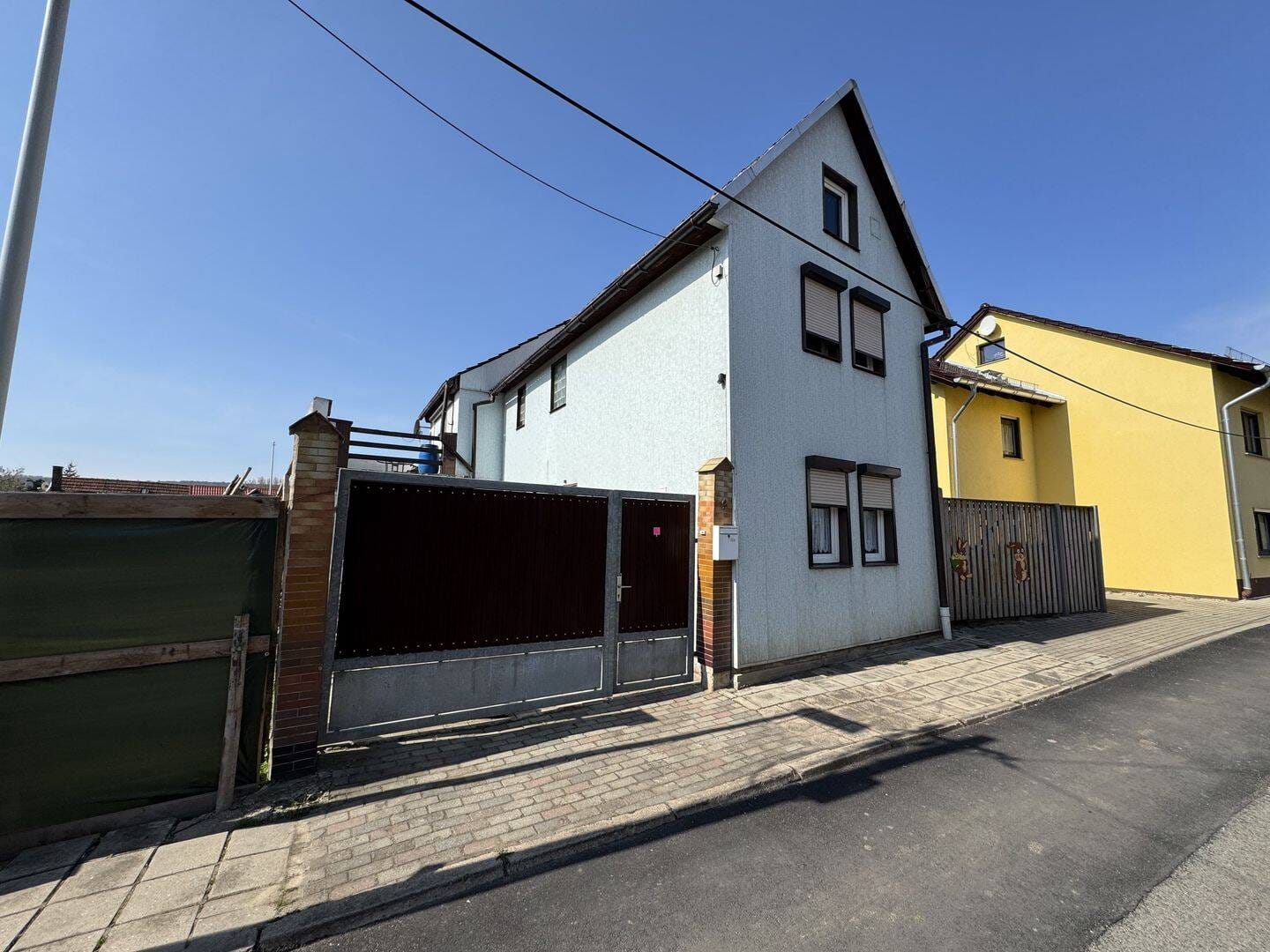 Immobilie in Nessetal - Charmantes Einfamilienhaus mit Potenzial in Remstädt - Bild 1