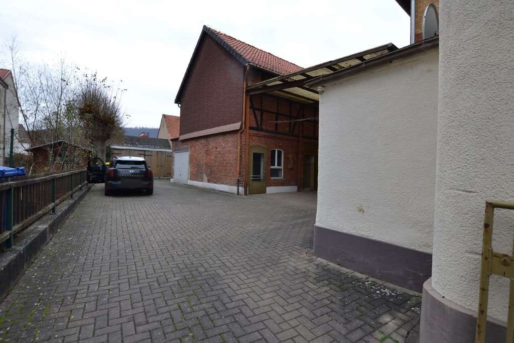 Immobilie in Freden (Leine) - Teilvermietetes 3-Familienhaus mit Gewerbeeinheit und Nebengebäude - Bild 4