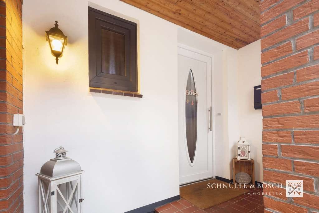 Immobilie in Bremervörde - Tolles Zweifamilienhaus in ruhige Lage von Bremervörde - Bild 1