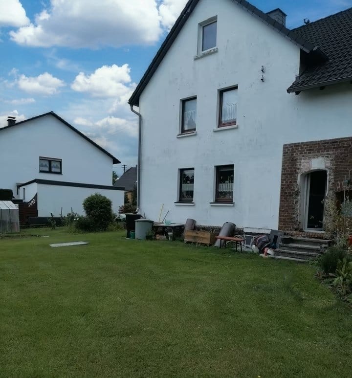 Immobilie in Nauroth - Nauroth, EFH + Nebengeb. - Bild 0