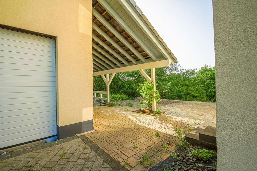 Immobilie in Bürdenbach - Sofort bezugsfrei: Gepflegtes Einfamilienhaus mit ELW – nur 10 min. bis zur A3! - Bild 4