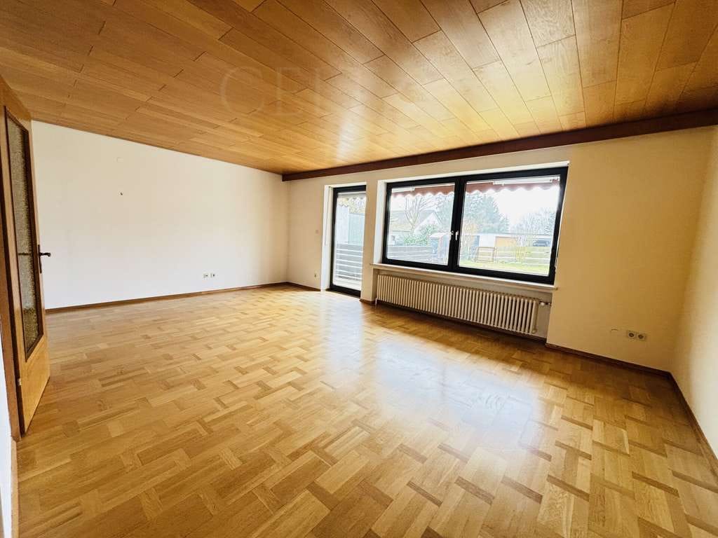 Immobilie in Mallersdorf-Pfaffenberg - Modernisiertes Zuhause mit Garten, Balkon und Garage – ideal für Familien - Bild 3