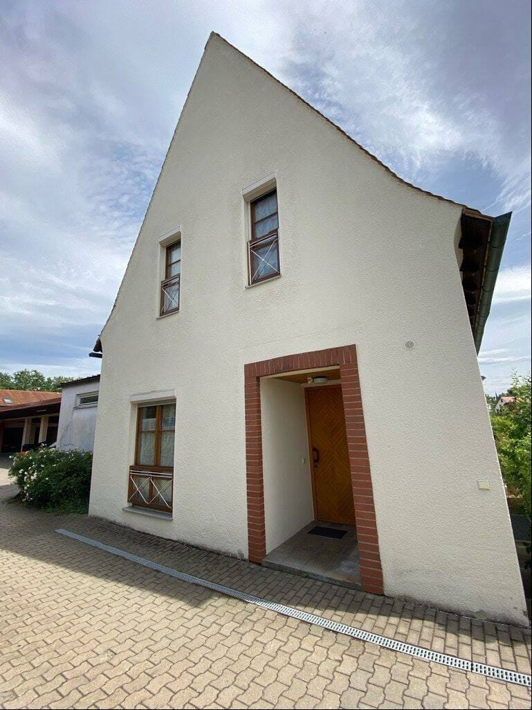 Immobilie in Scheinfeld - Scheinfeld - außergewöhnliche und schön aufgeteilte 3-Zimmer-Maisonette-ETW - Bild 2