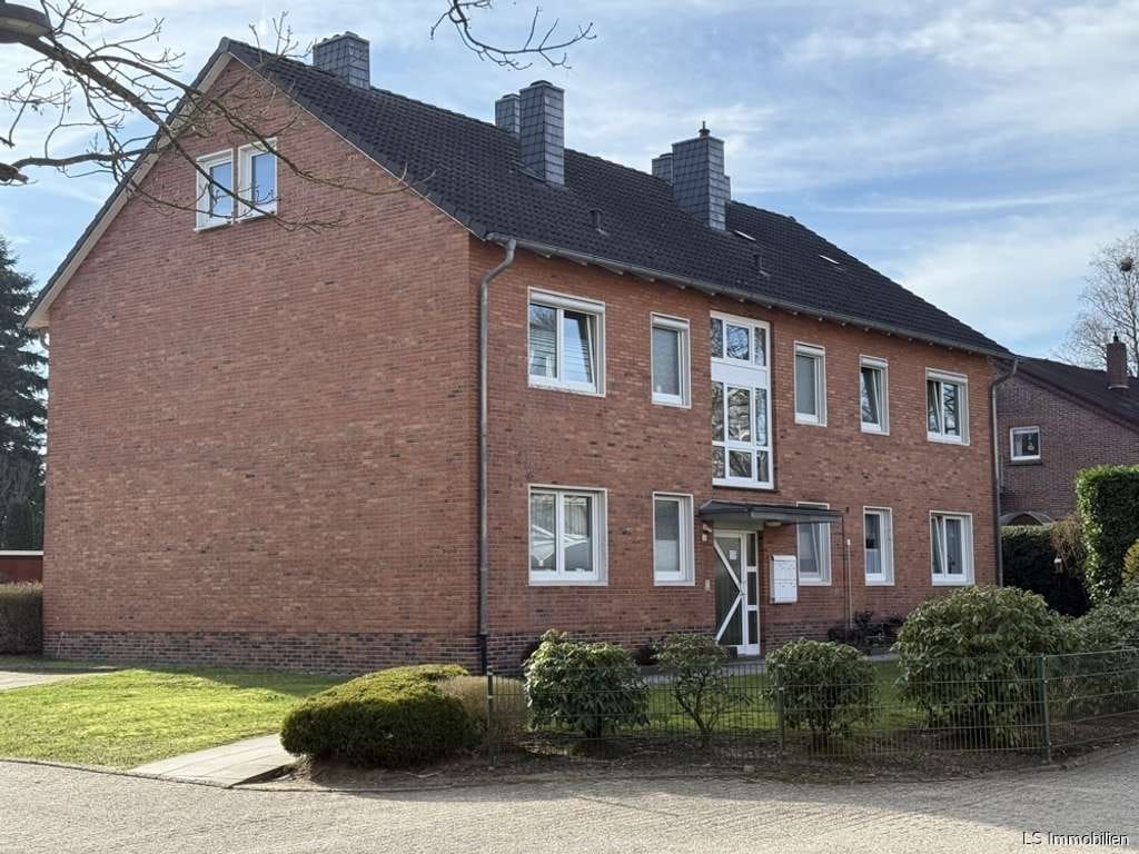Immobilie in Bad Zwischenahn - Mehrfamilienhaus mit 4 Wohneinheiten in Bad Zwischenahn , ideale Kapitalanlage mit Entwicklungspoten - Bild 0