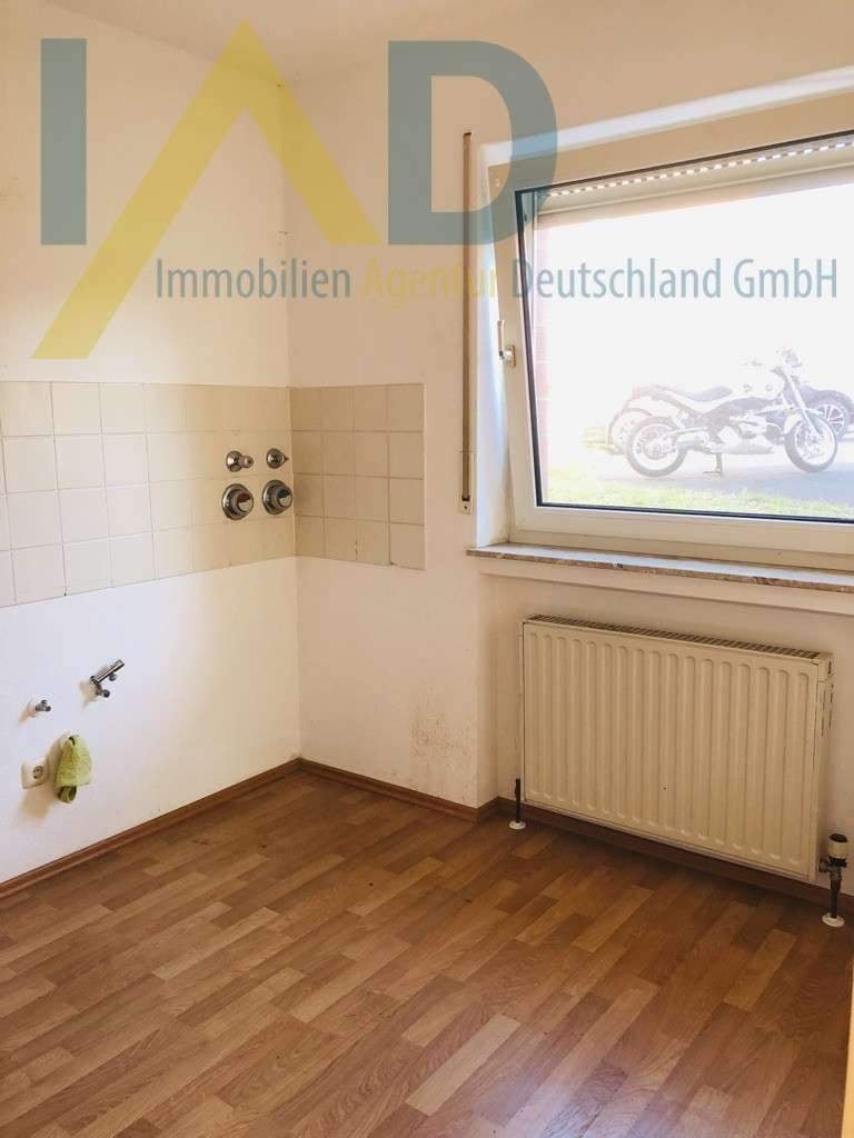 Immobilie in Lollar - Lichtdurchflutete 3-Zimmer-Wohnung mit Terrasse und Tiefgaragenstellplatz - Bild 4