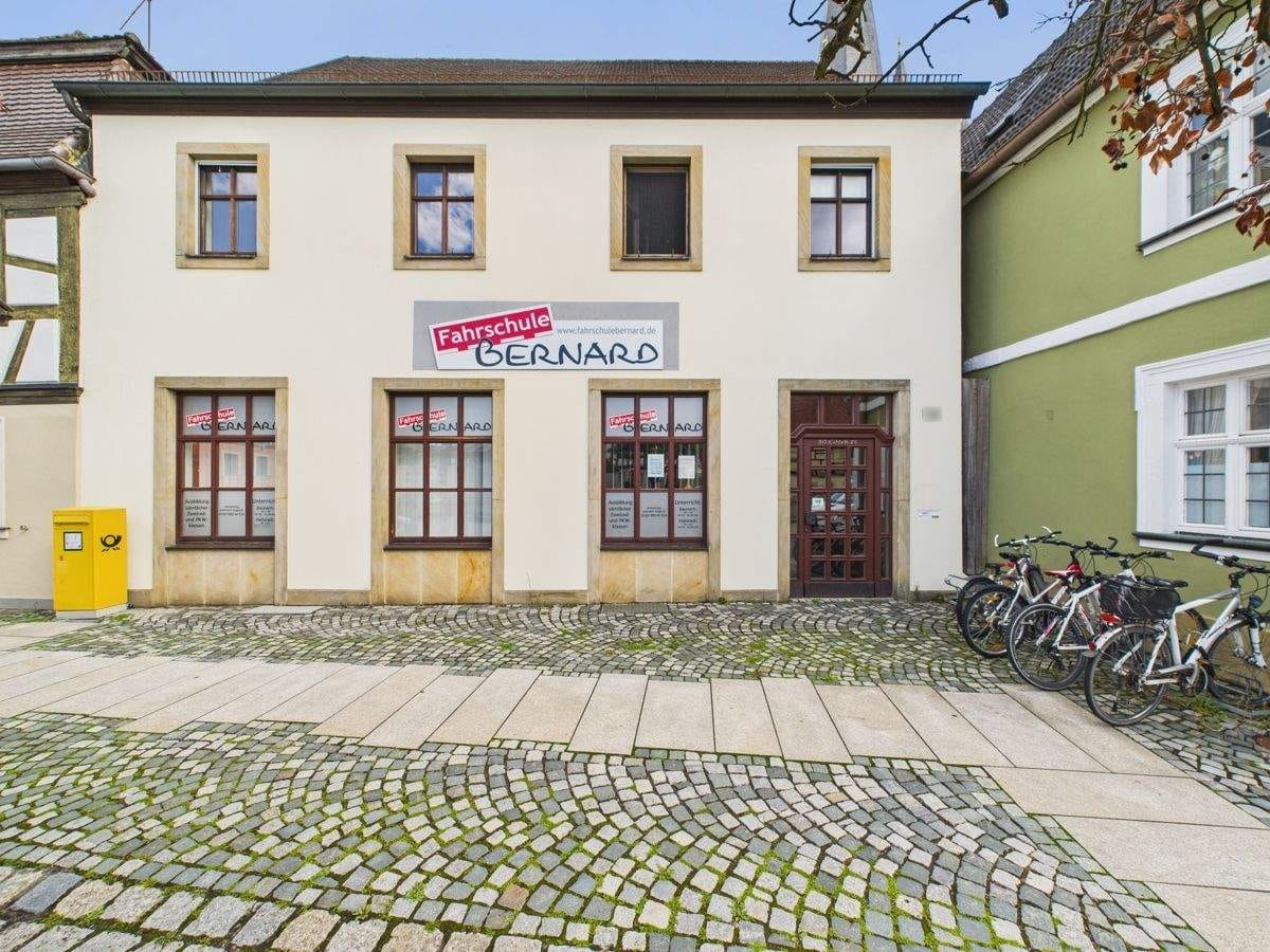 Immobilie in Baunach - VALUE ADD. Top-Chance für Investoren. Großes Ausbau- und Erweiterungspotential, vielfältige Nutzung. - Bild 1