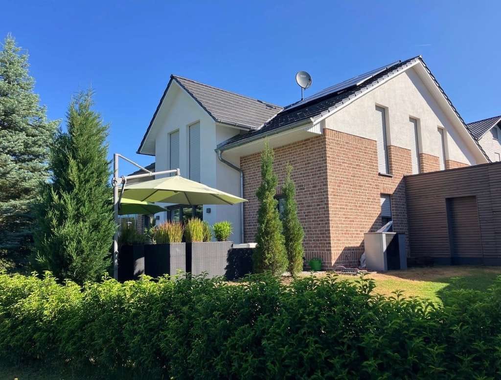 Immobilie in Weibersbrunn - Haus mit 168 m² Wohnfläche in Weibersbrunn - Bild 2