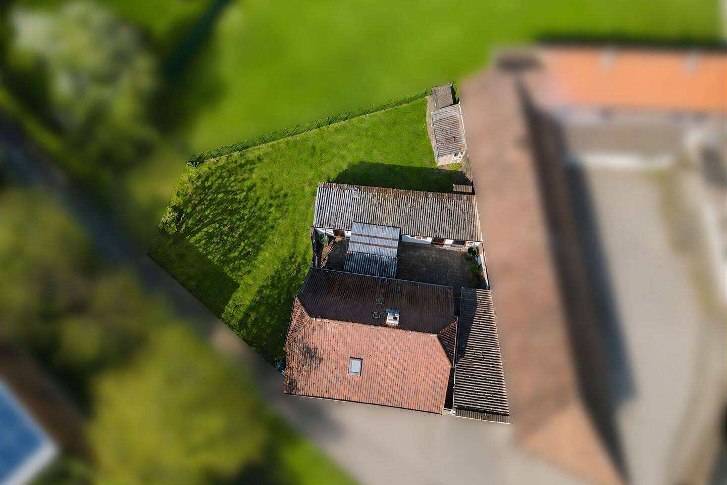 Immobilie in Oschersleben - Idyllisches Einfamilienhaus mit Hof, Garten und Gestaltungspotenzial in Hornhausen - Bild 2
