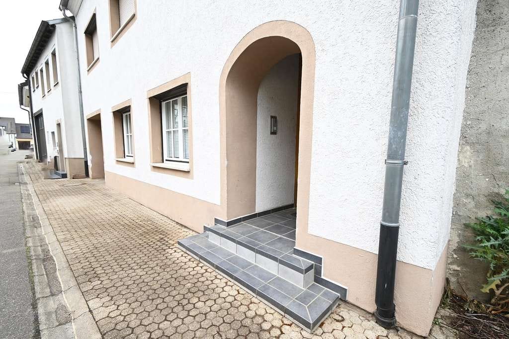 Immobilie in Kenzingen - Charmante 1-Zimmer-Wohnung mit Einbauküche in Kenzingen - Bild 2