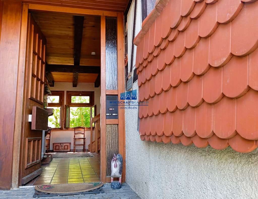 Immobilie in Bondorf - Wunderschönes, sofort bezugsfertiges Fachwerkhaus mit Garten – perfekt für Ihre Familie. - Bild 3